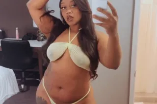 its Ashley im back on HIGH DEM... - Image 3