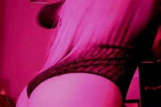 💋INCALL AVAILABLE NOW. COME OV... - Image 1