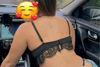 💖💞Would you like a first class... - Image 3