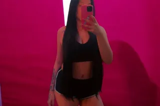 cum see Denver's finest Native... - Image 2